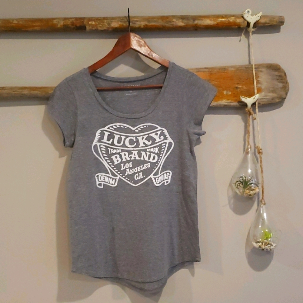 Lucky Brand T-shirt